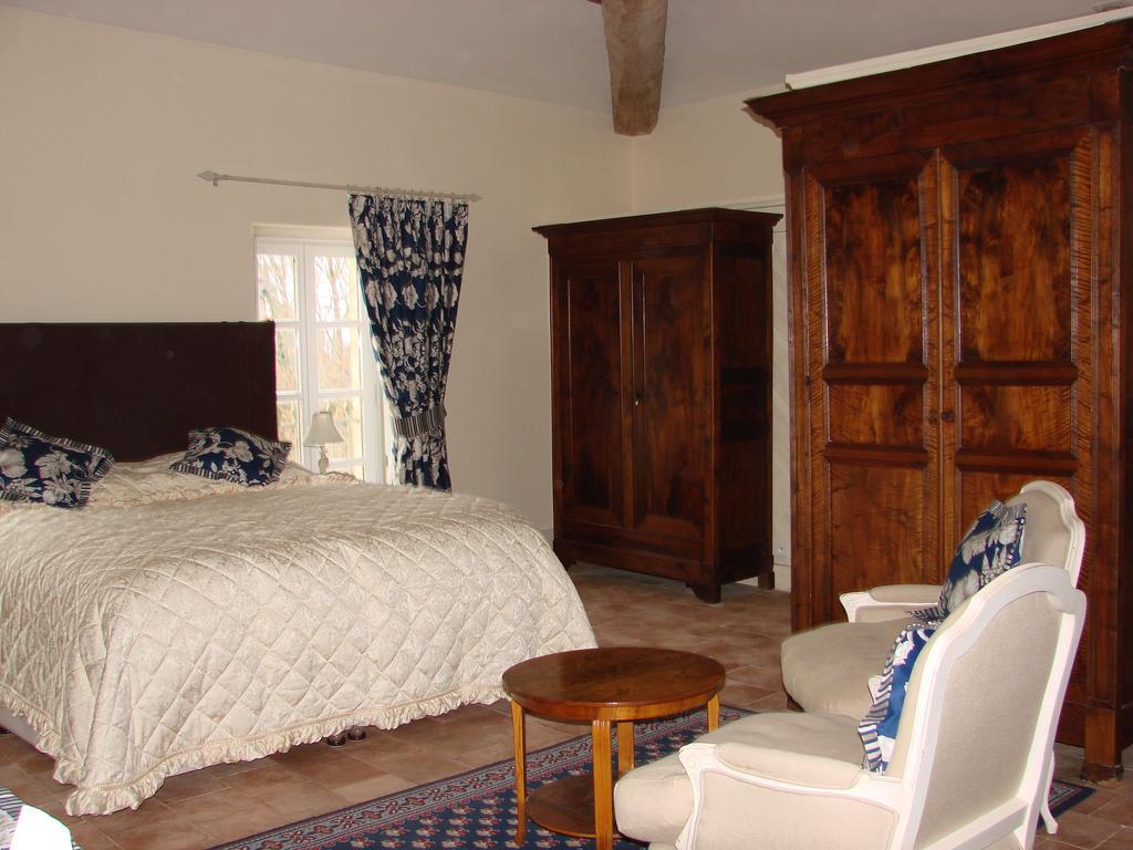 B&B Tour de Saint Anne Azille Chambre photo